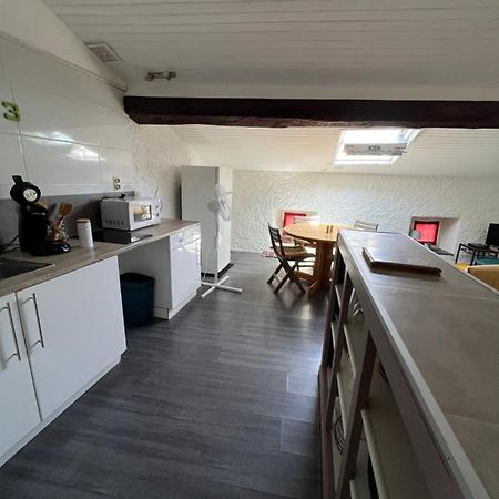 Appartement Au Coeur De Carcassonne Exterior foto